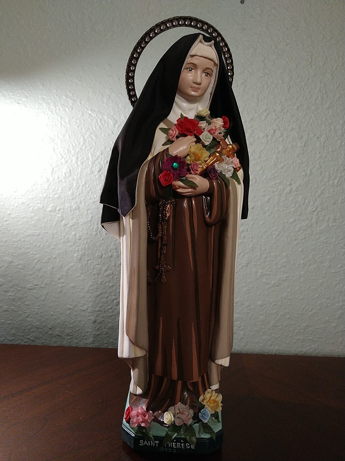 13.75″ St. Therese of Lisieux Statue Chalkware Plaster Catholic Saint