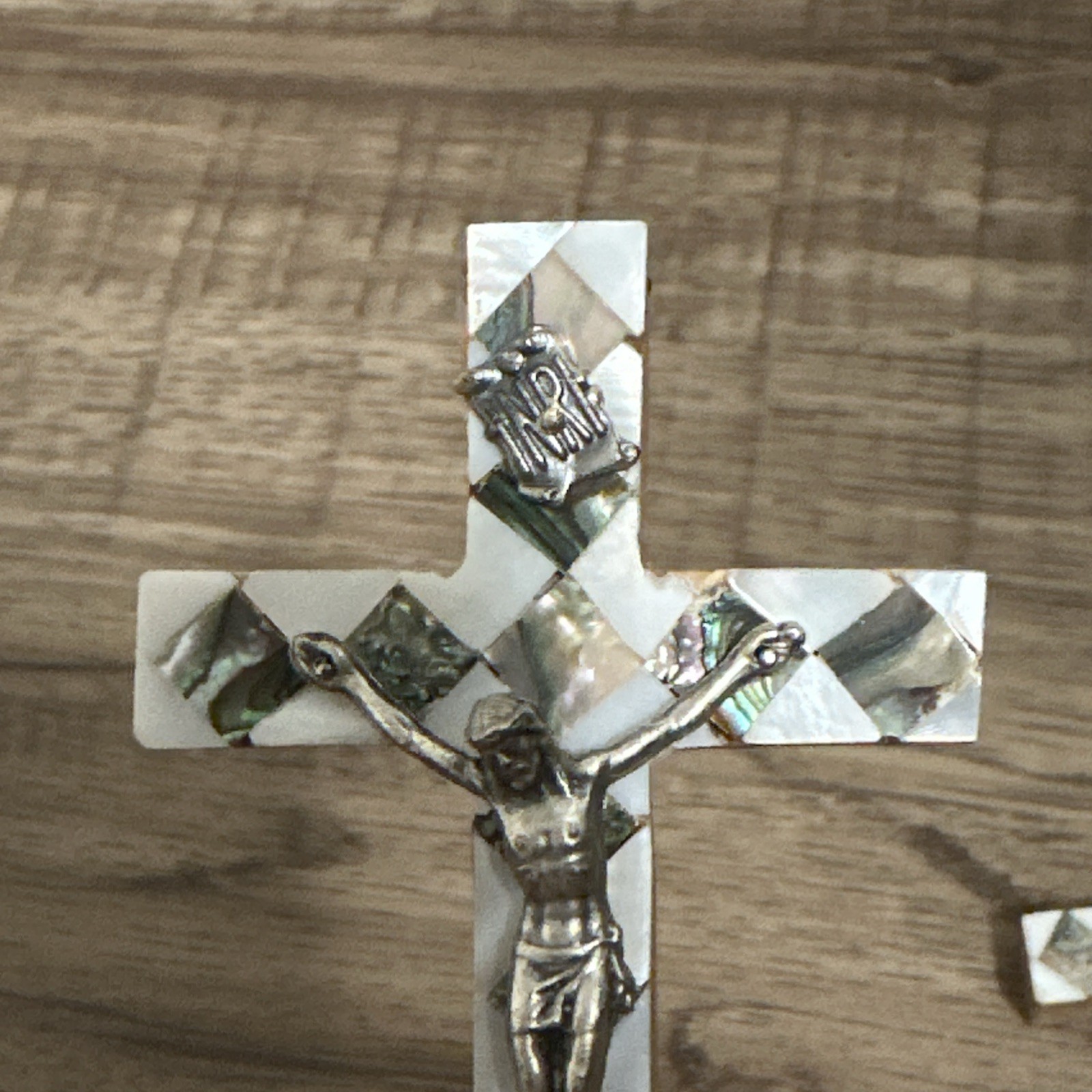 Olive Wood Mother Of Pearl Crucifix Jesus Read* Imperfect