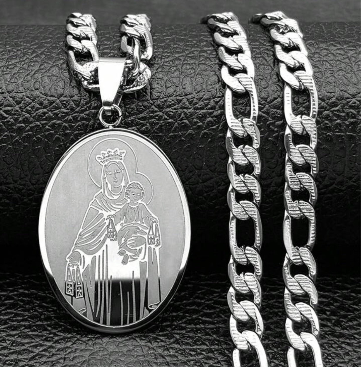 Virgin Mary Pendant Necklace for Women and Men, Stainless Steel, 55 cm