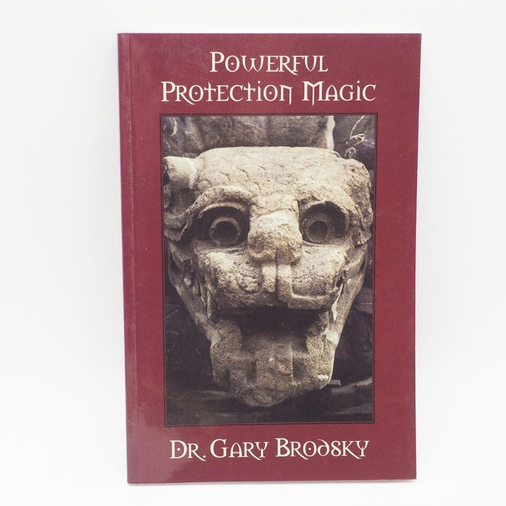 Powerful Protection Magic (Paperback) by Gary Brodsky