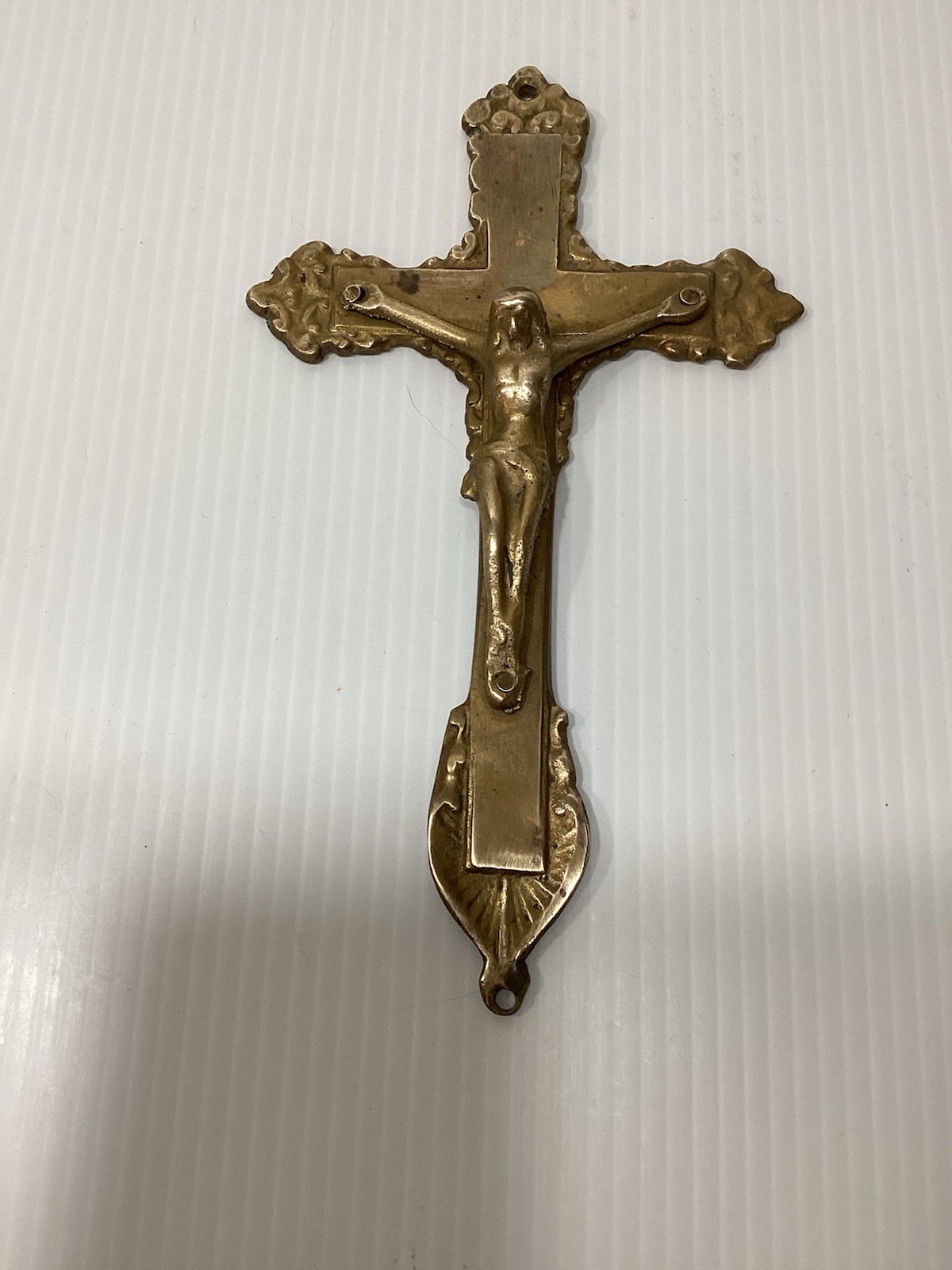 Vintage Brass Crucifix Cross Wall Mount 8.5” Tall x 5” Wide