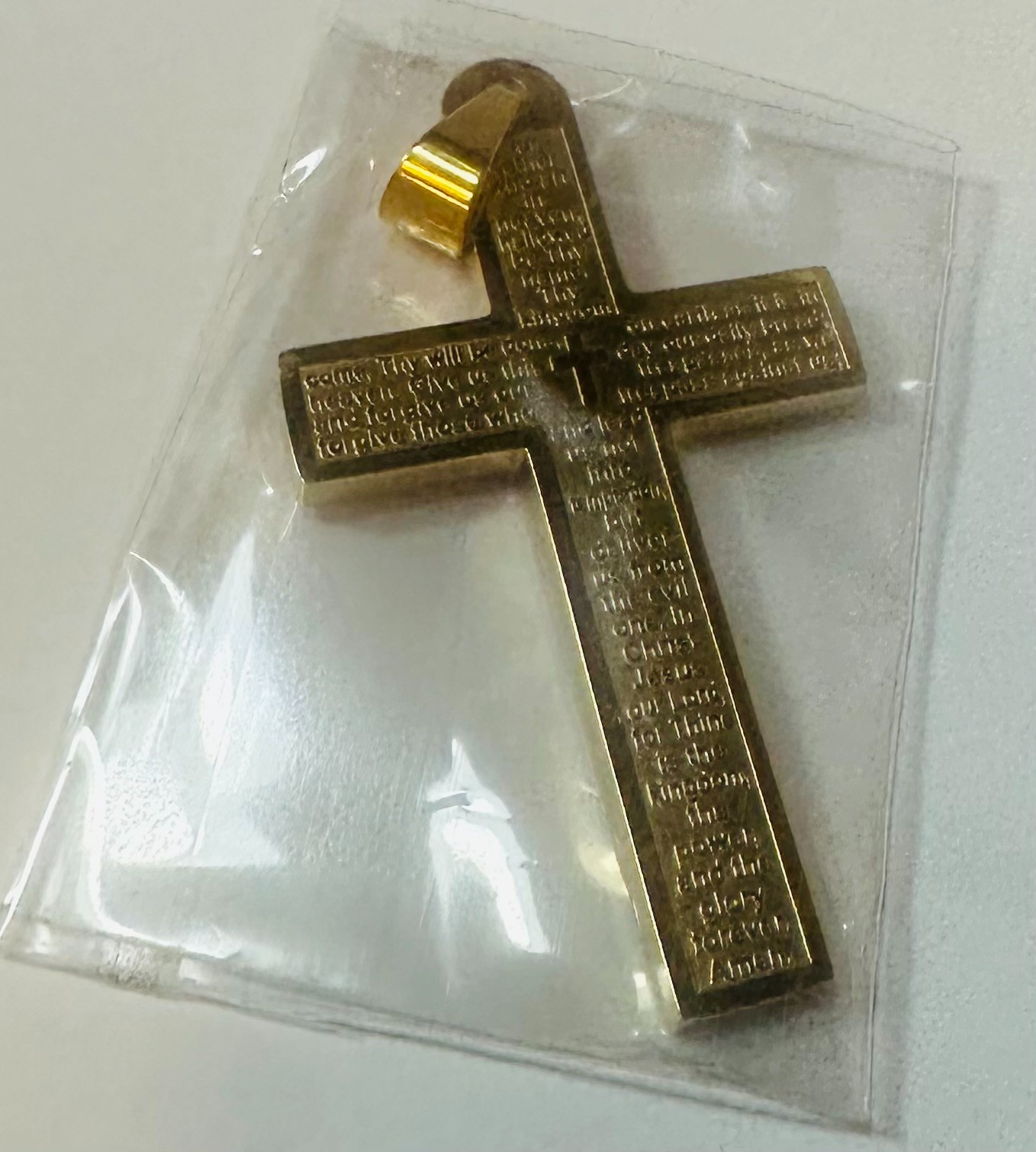 HZNAV gold cross with prayer/matching chain. Lobster clasp, cross sealed New/Box