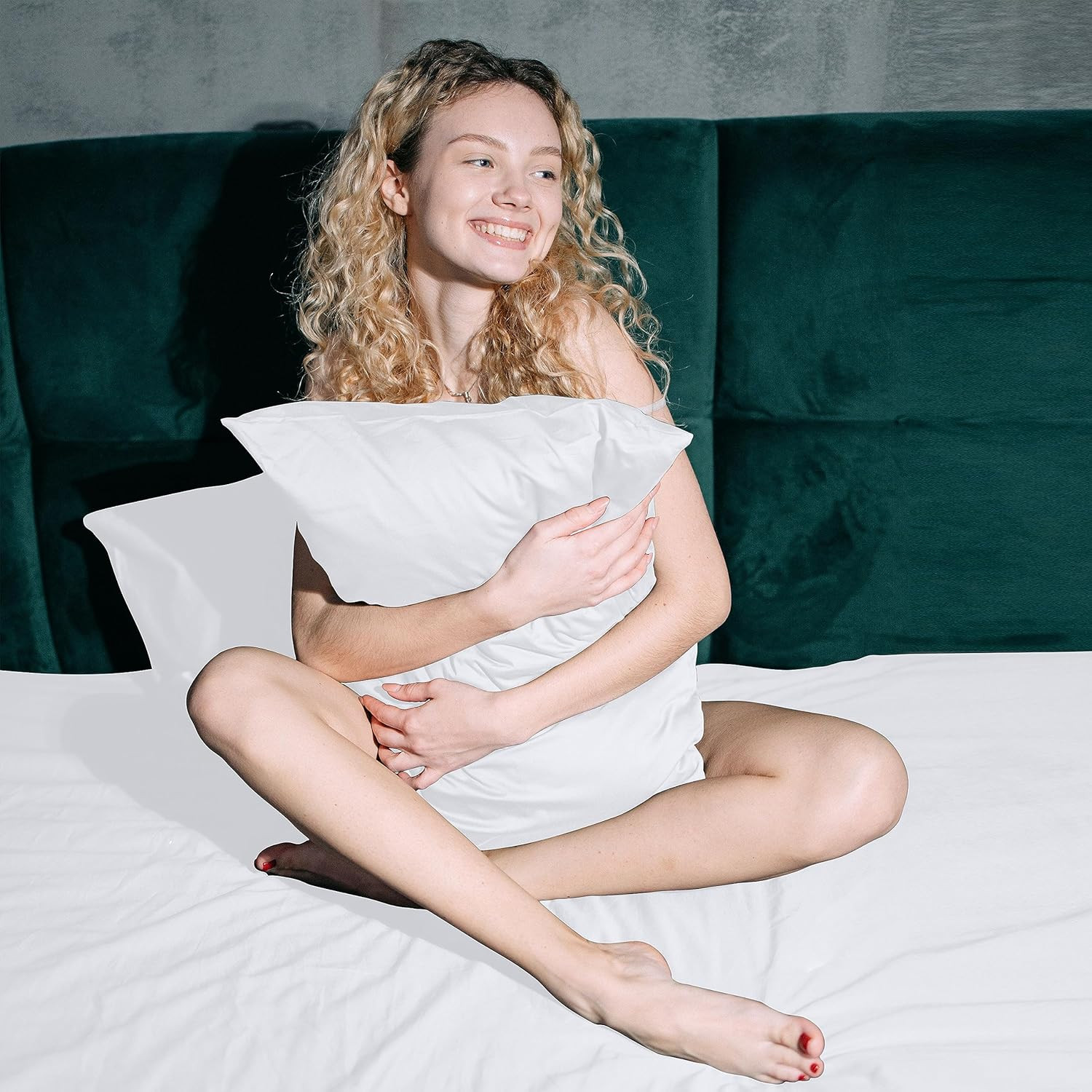 100% Egyptian Cotton Pillow Protectors Set of 2, 600 Thread Count Standard Size