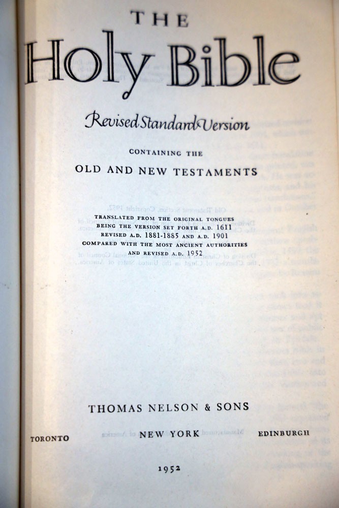 HOLY BIBLE Revised Standard Version 1952 Thomas Nelson Vintage RSV Red Hardcover