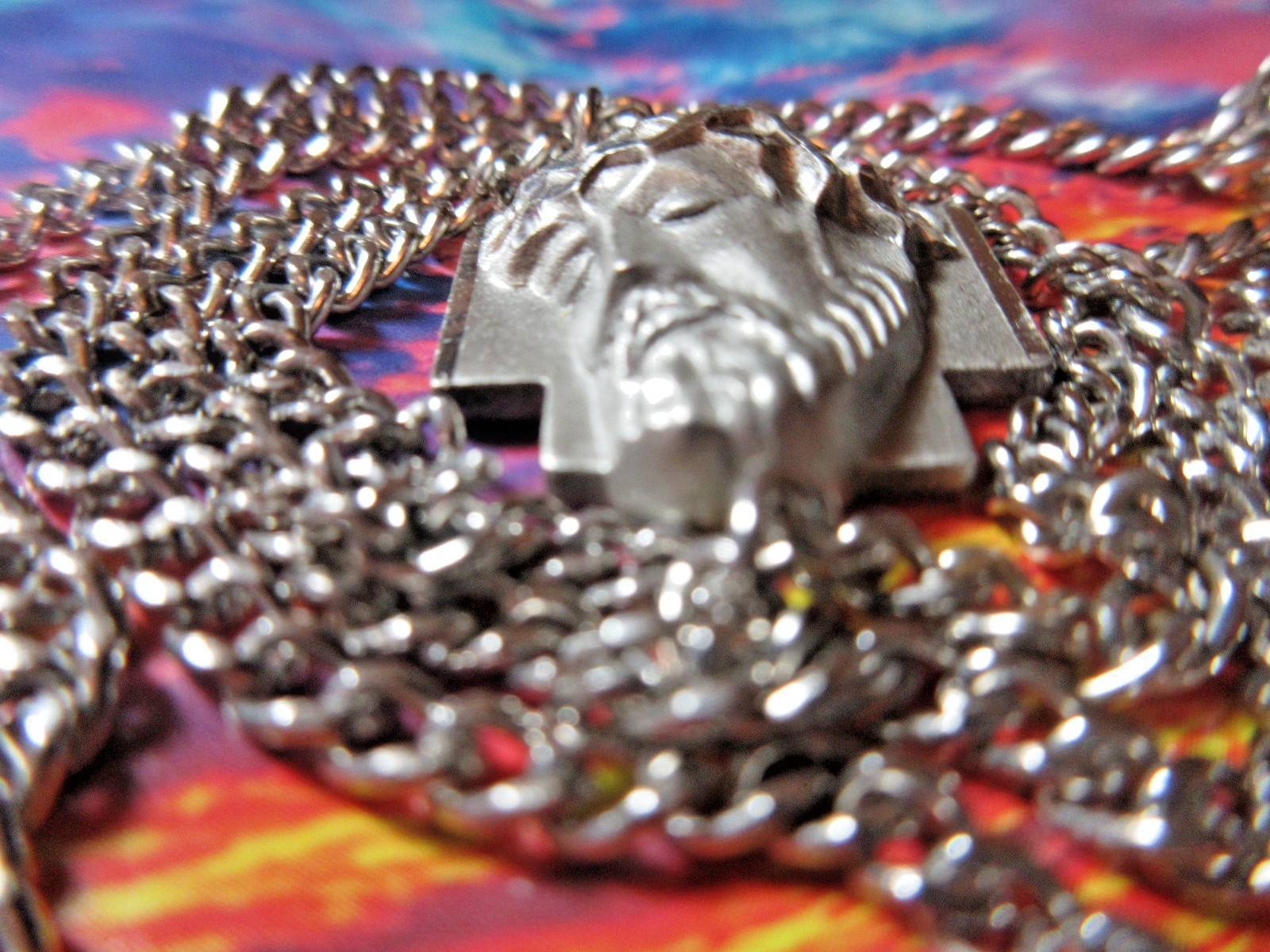Ecce Homo Lead-free Pewter Holy Face of Jesus Christ Cross Pendant