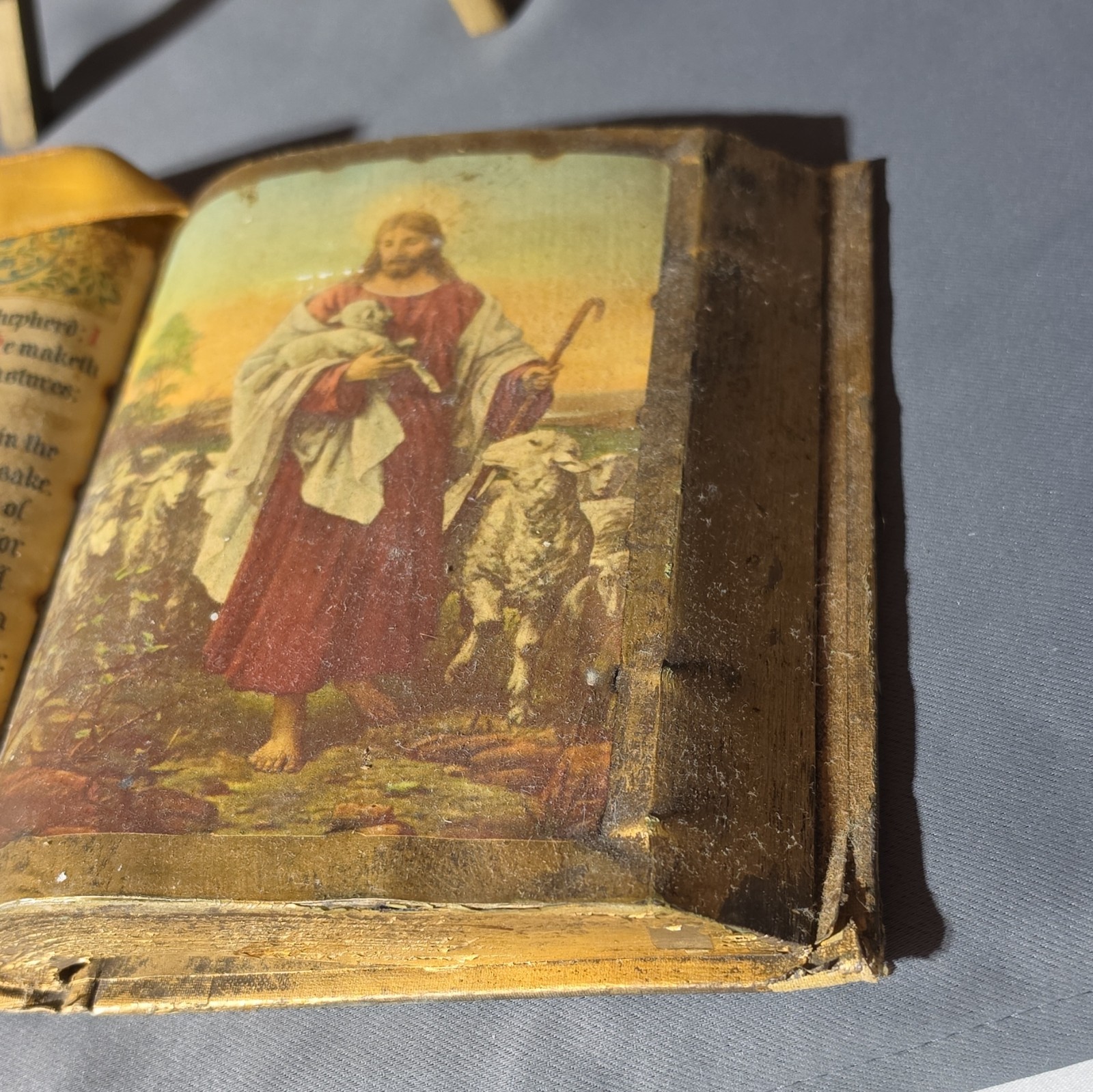 Vintage PSALM 23 Lord Is My Shepard Open Book Jesus As Good Sheppard Gold