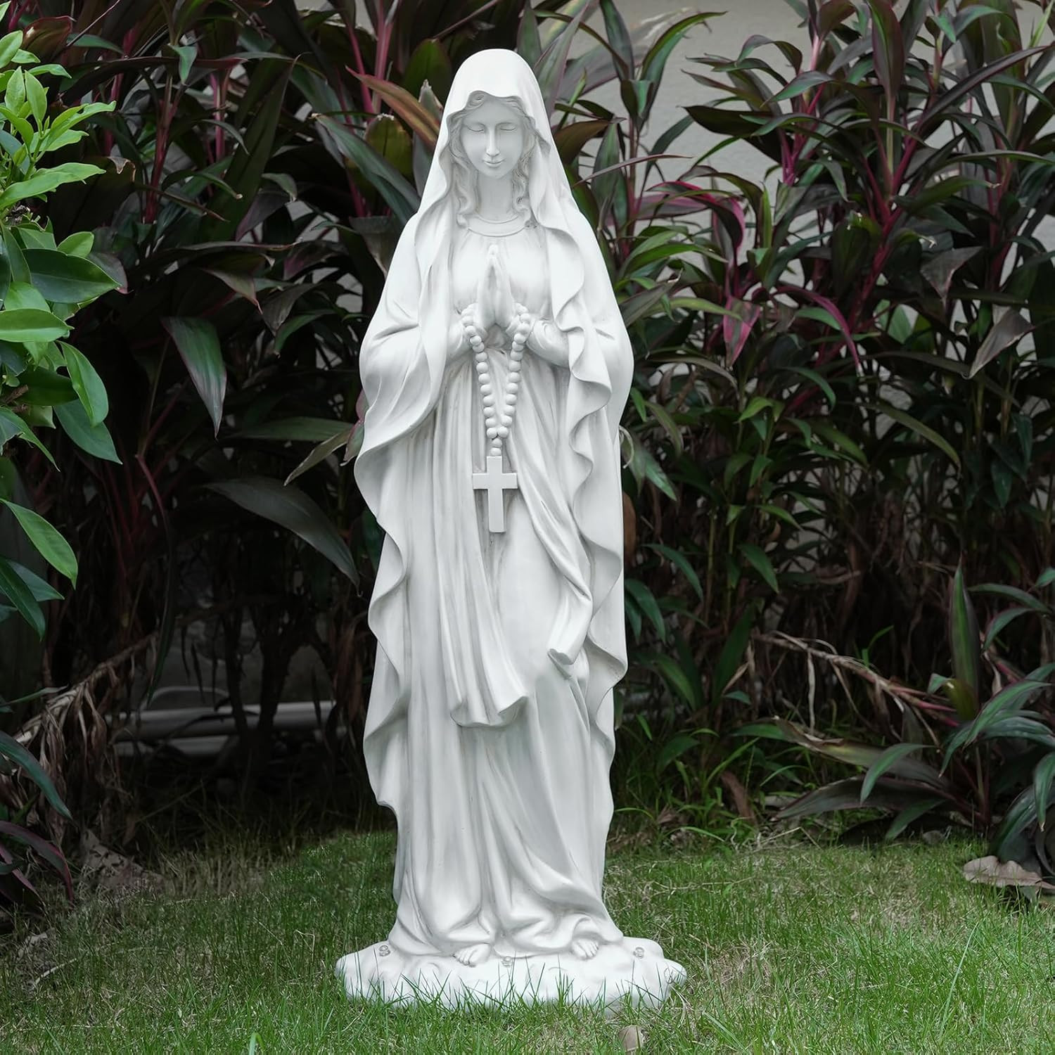 Virgin Mary Praying Statue 31.49 Inch Tall Outdoor Garden Religious Garden Statu