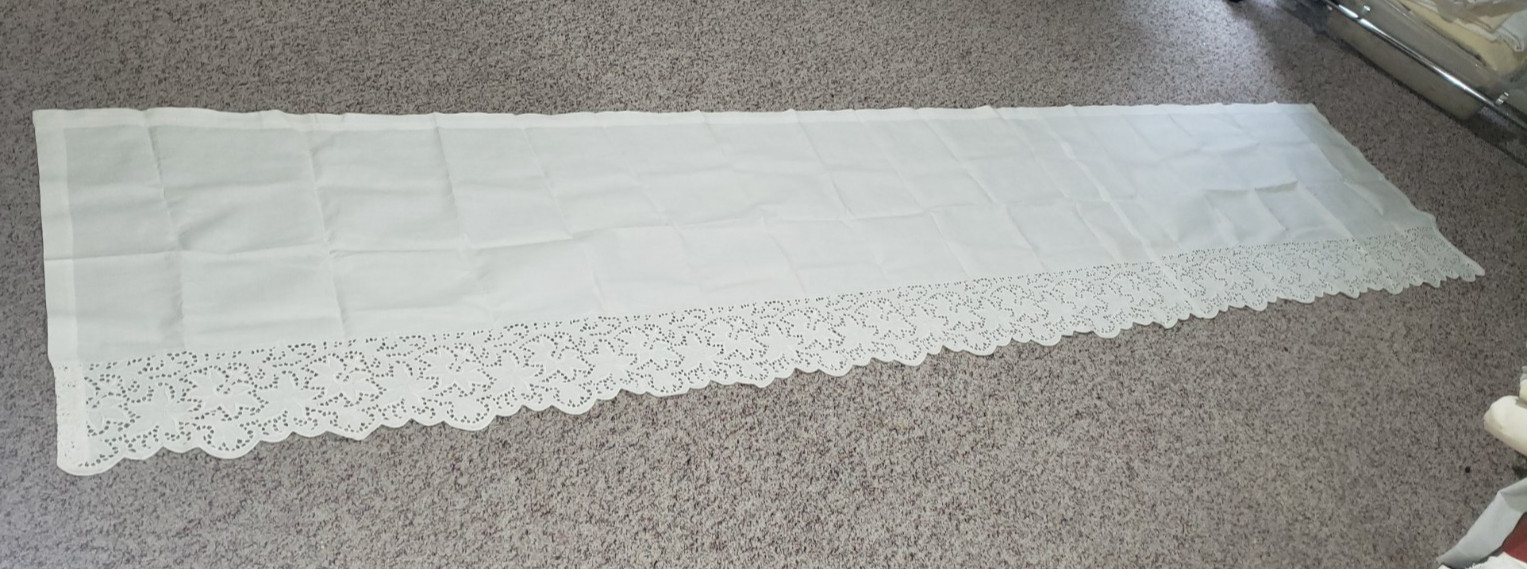 WHITE LINEN ALTAR TABLE COVER RUNNER 120″ X 25″ VERY NICE LOOK!