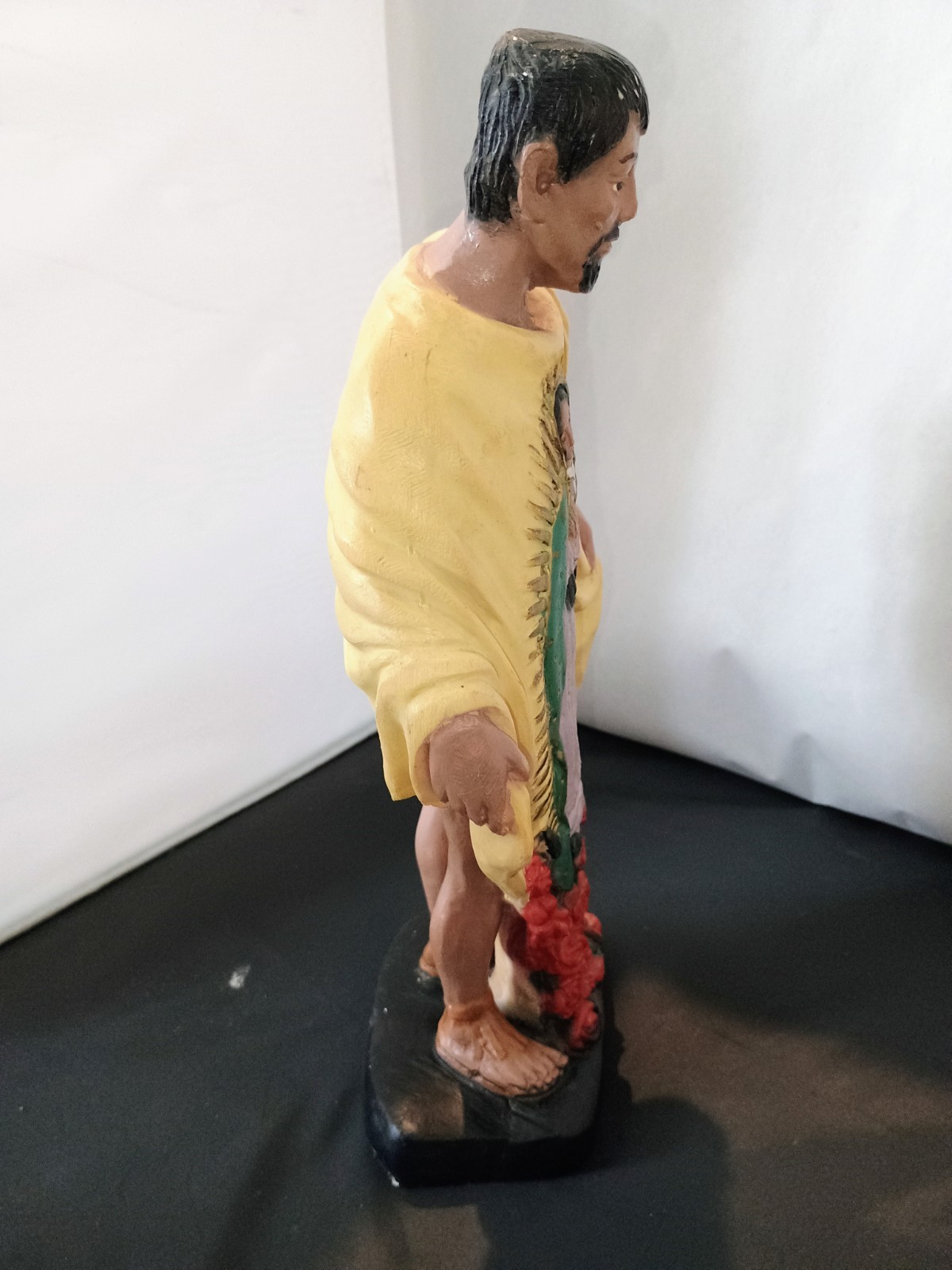 St. Juan Diego W/ Our Lady Of Guadalupe Polyresin Statue 11″ 3 lbs. Vintage