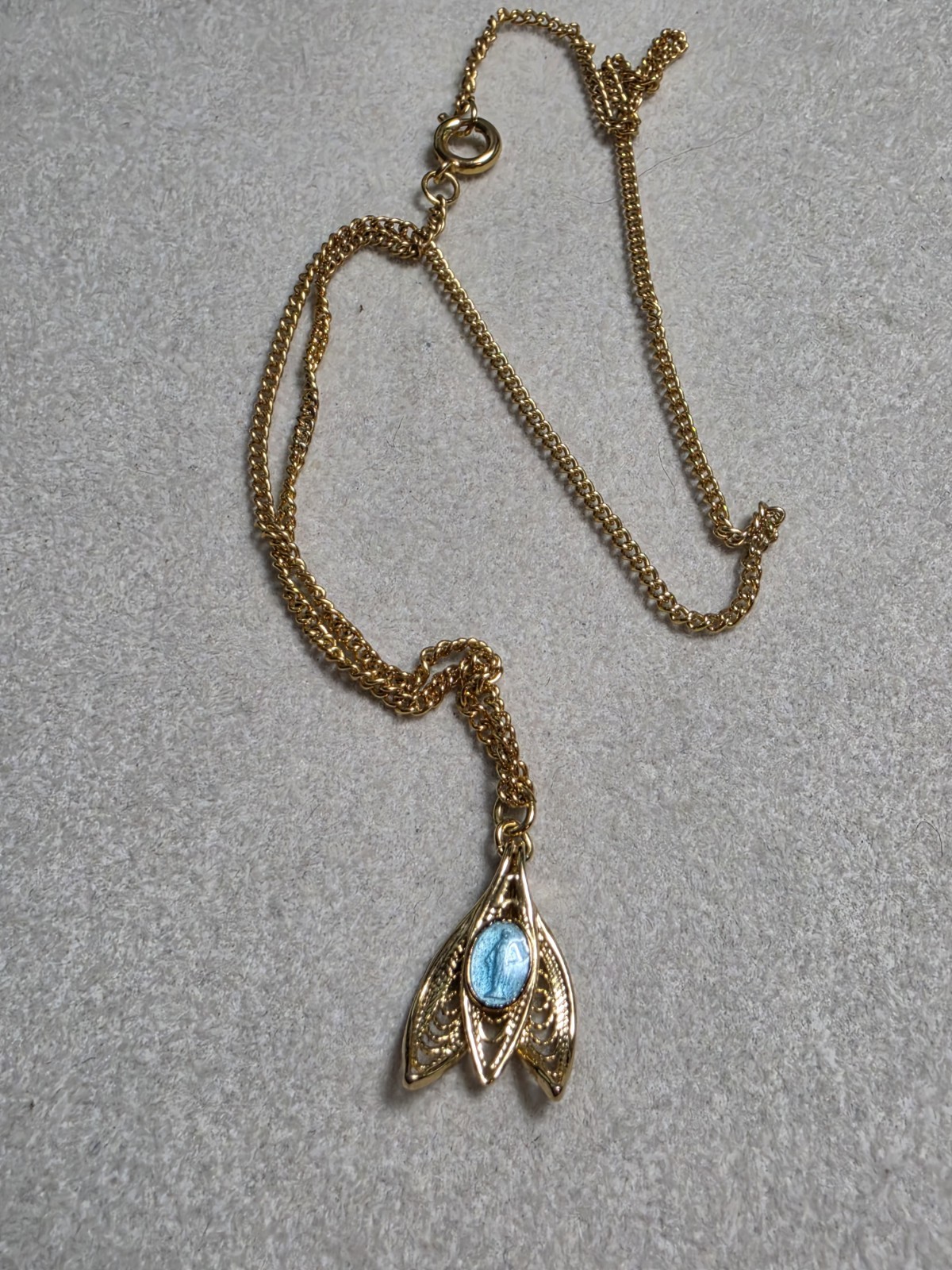 Gold Tone Filagree Miraculous Medal Pendant Necklace 18″