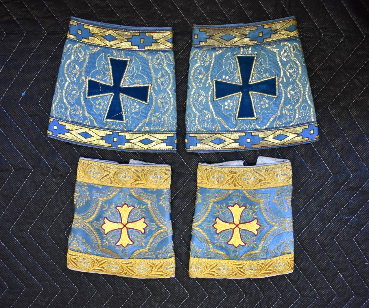 + Used Blue Eastern Rite Cope Set with Stole + MFG + 49″ + (#V350)