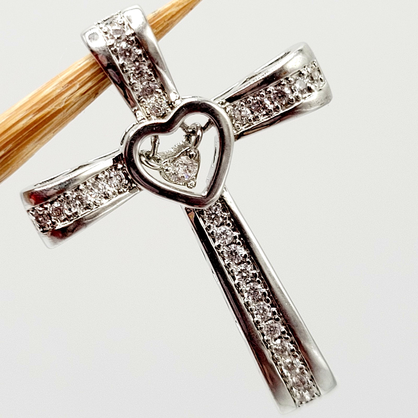 Cross Cubic Zirconia Lined Open Heart Center Dangling Stone 925 Modern Pendant