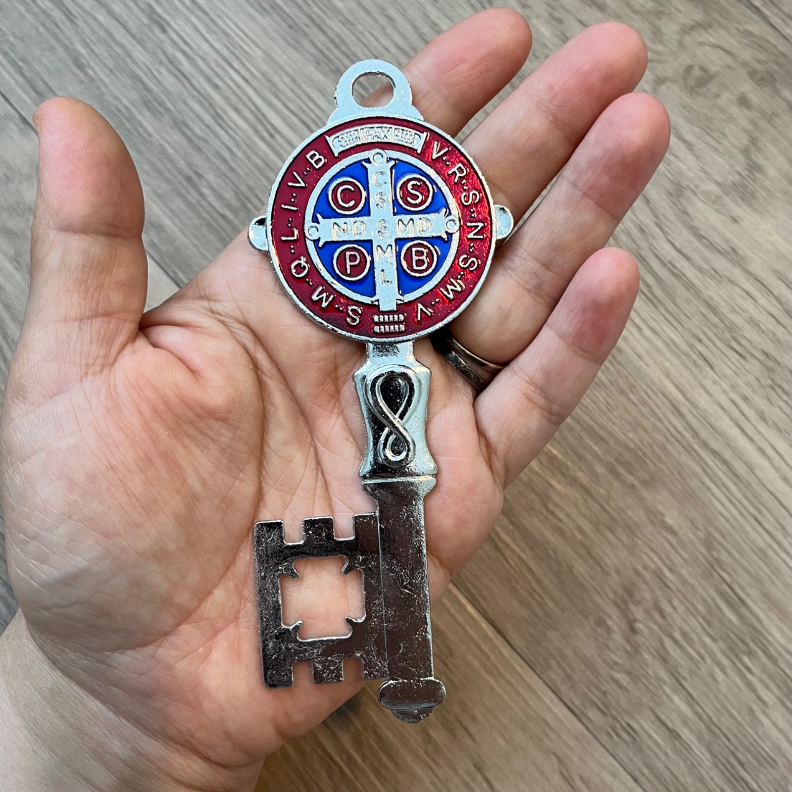 Large St BENEDICT Key To Heaven Medal 5” Silver Red Protection Llave San Benito