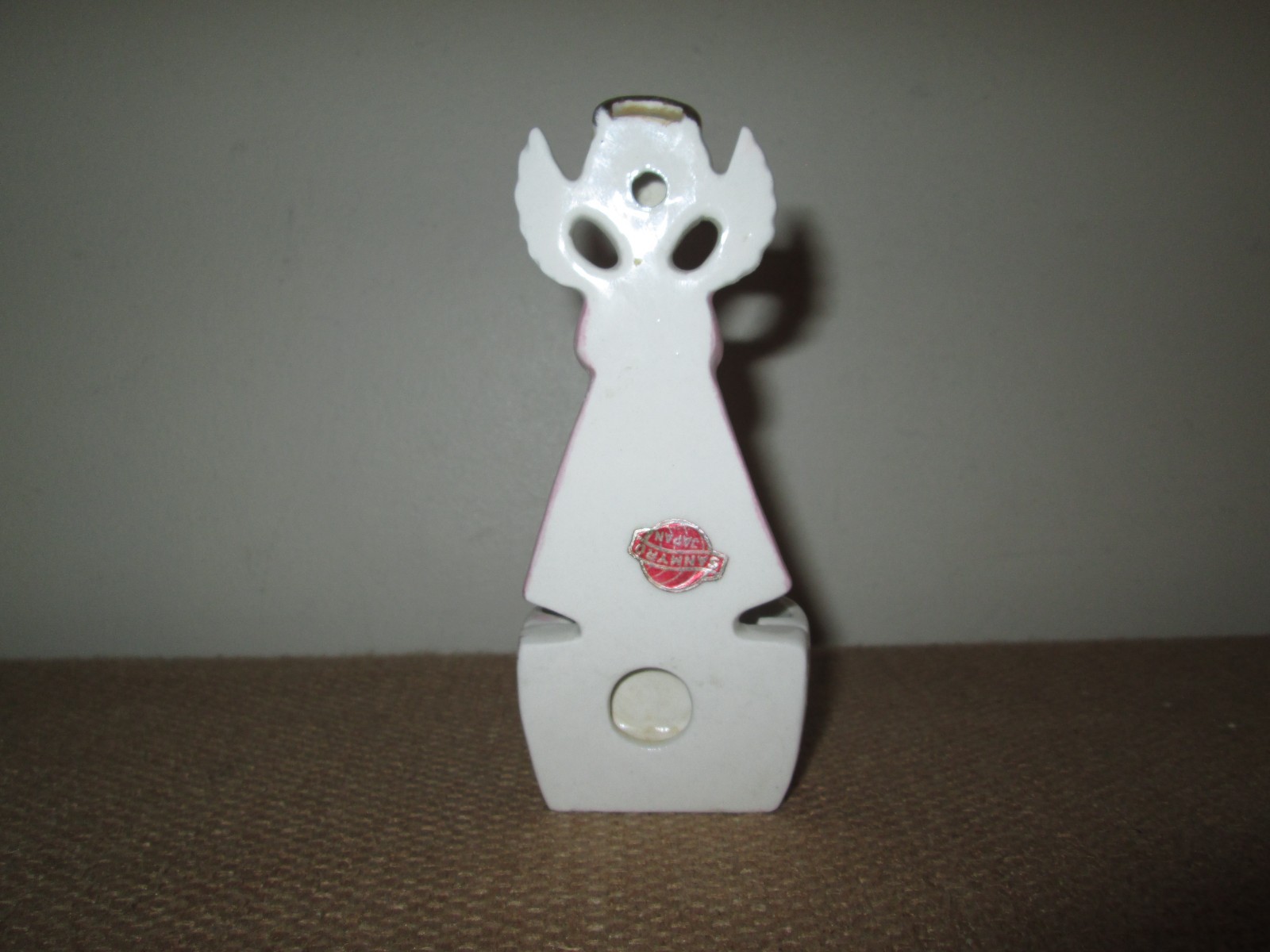 Vtg SANMYRO Praying Girl Angel in Pink Holy Water Wall Mount Font 5.25” *Japan