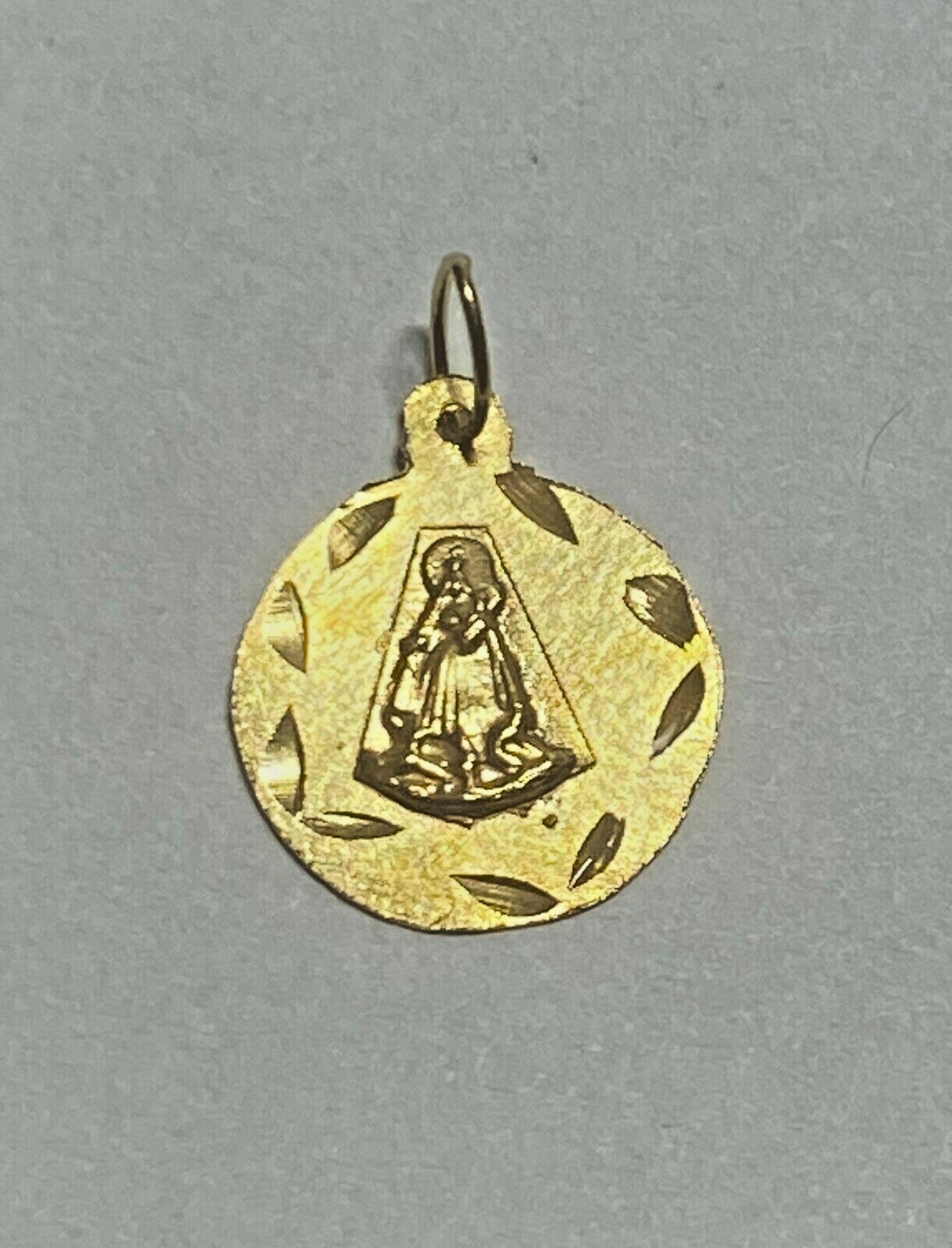 10 Karat Yellow Gold Caridad del Cobre “Our Lady of Charity” 11mm Baby Medal