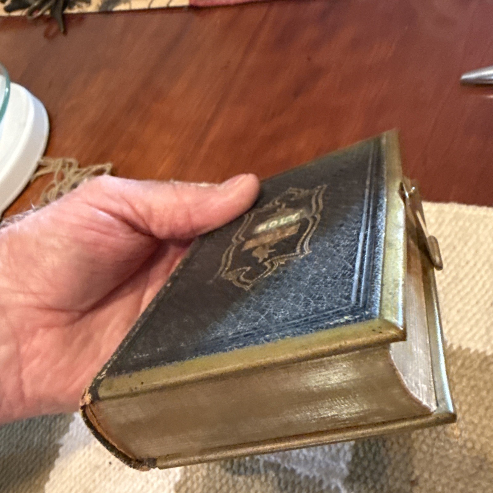 Vintage Bible Metal Edge with Clasp 5-1/2X3-1/2 Inch Great Condition