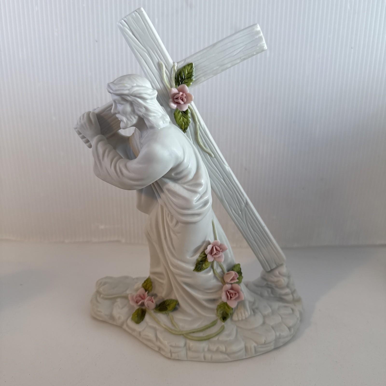 Touch Of Rose Statue By Roman White Porcelain Pink Rose Jesus Carrying Cross