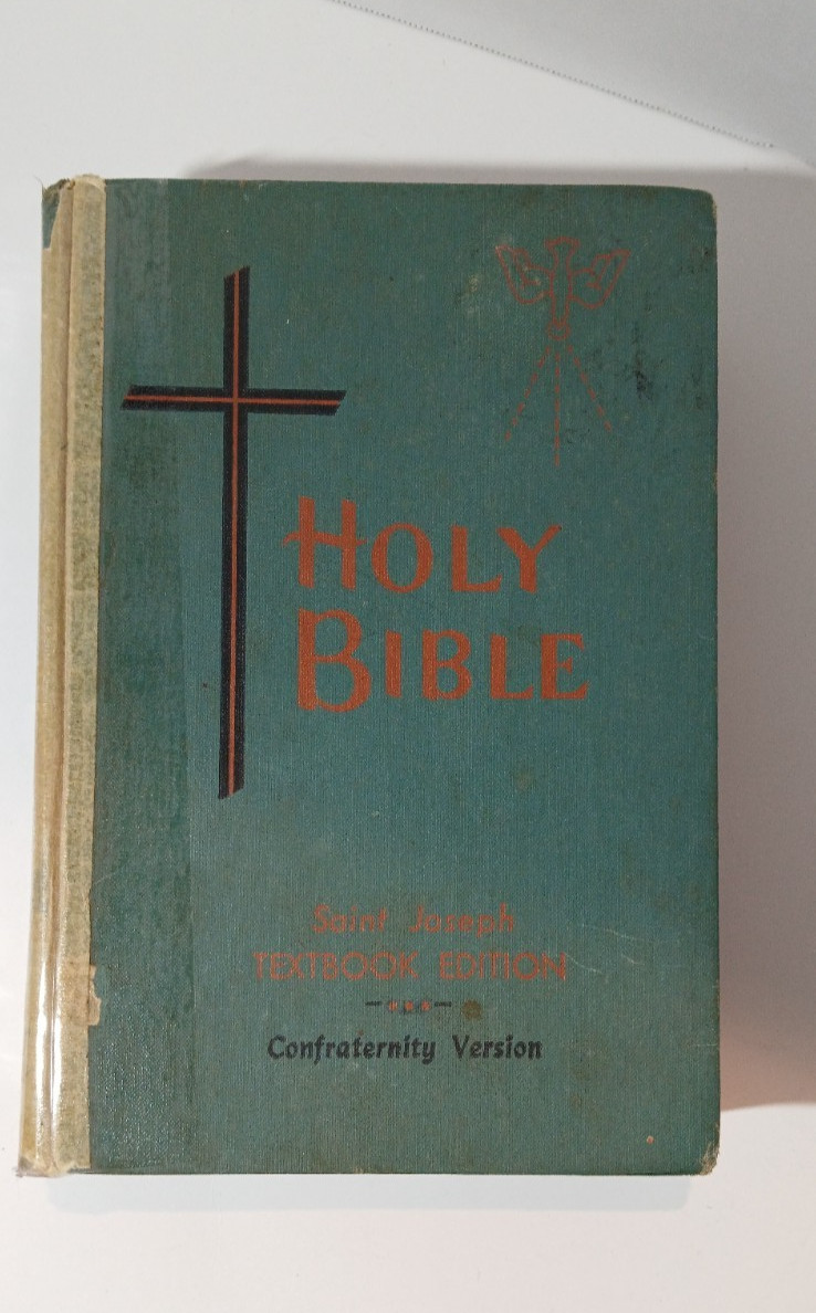 1963 Holy Bible Saint Joseph Textbook Edition, Confraternity Version