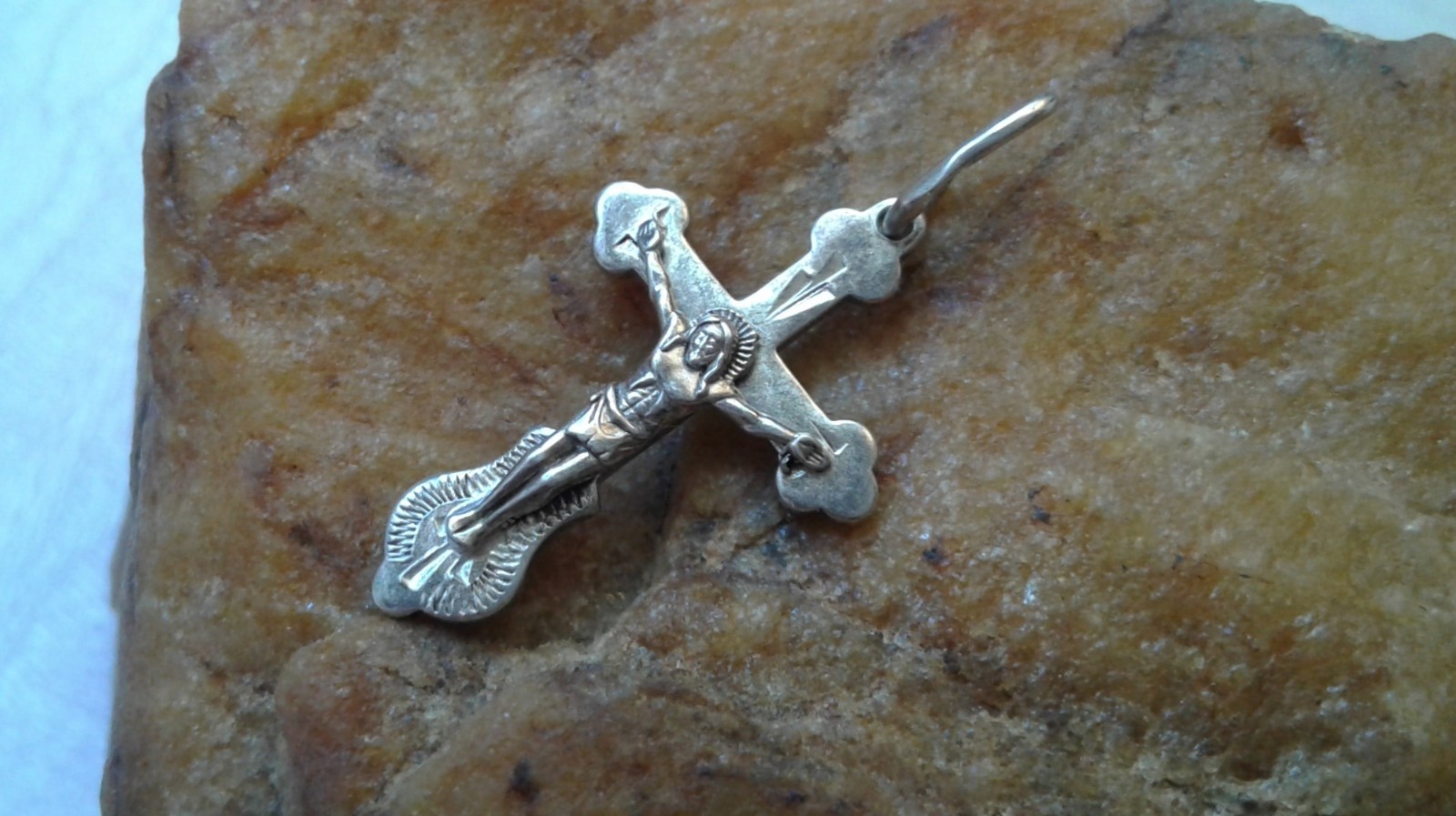 VINTAGE SOLID STERLING SILVER SMALL ORTHODOX CROSS CRUCIFIX “SAVE and PROTECT”